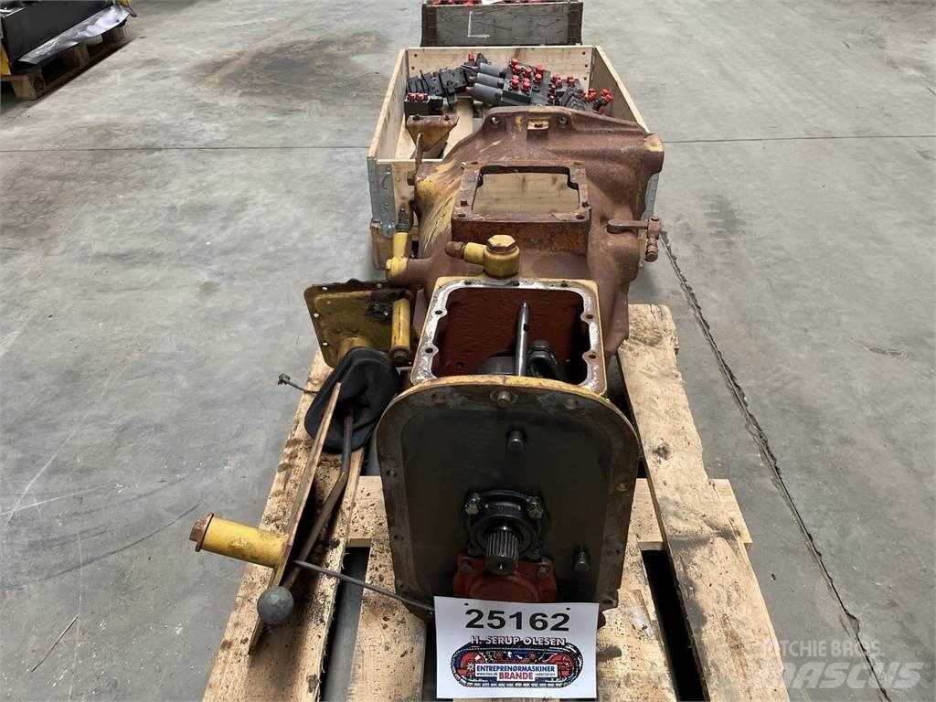  Gearkasse ex. Ford 550 Převodovka