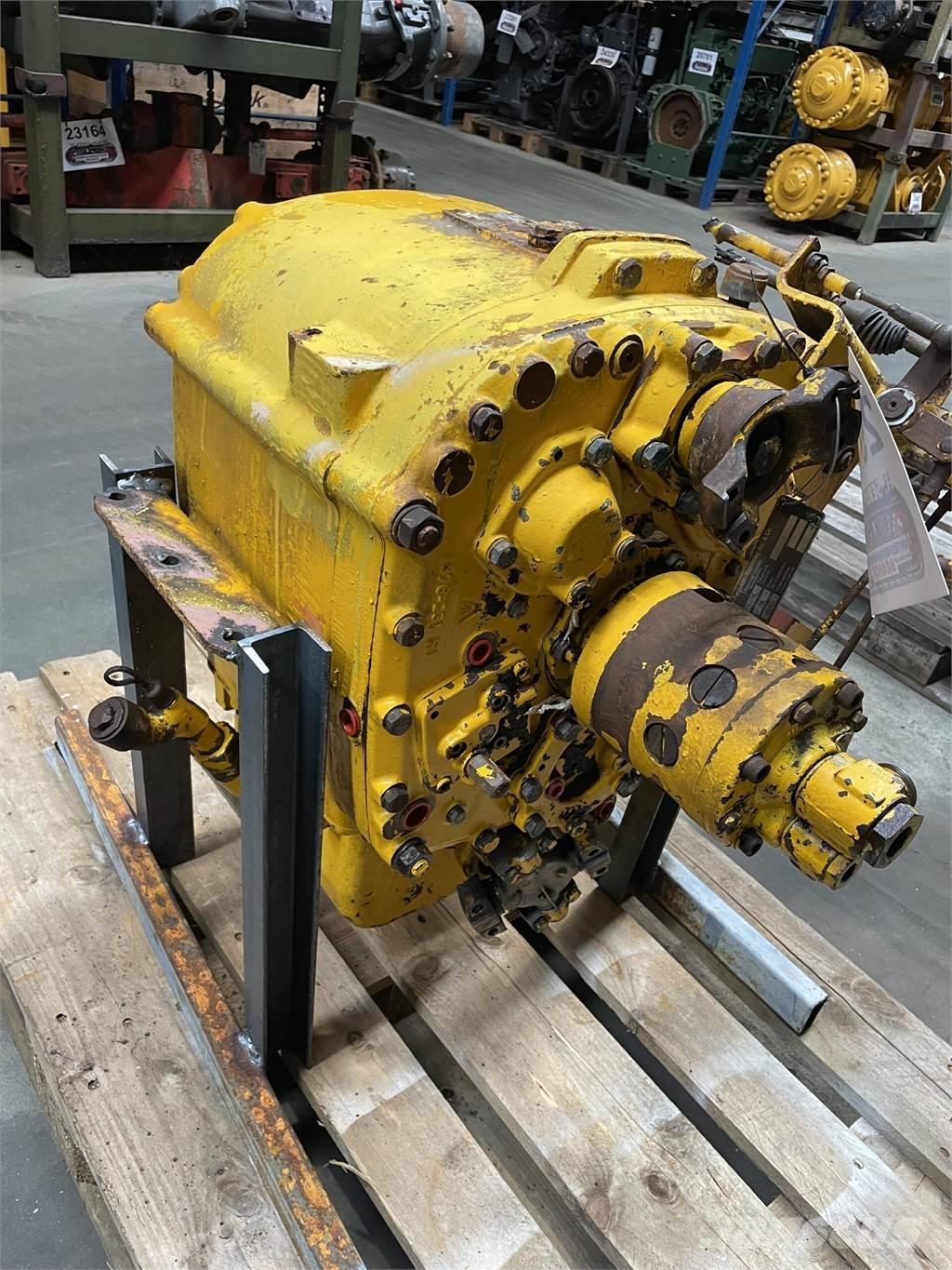Hanomag 22C transmission Převodovka