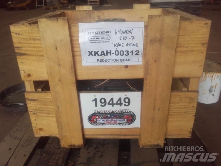 Hyundai R210LC-7 Køregear Převodovka