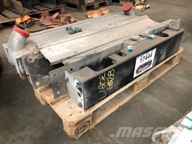  Intercooler ex. Volvo L180E Motory