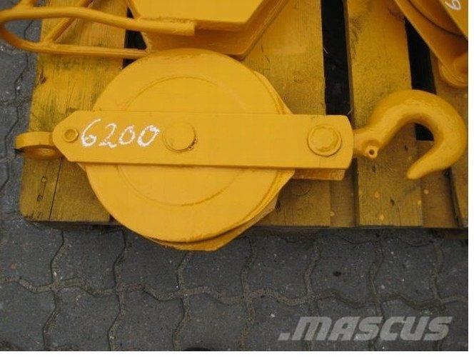  Kasteblok - ca. 5 ton Součásti a zařízení k jeřábům