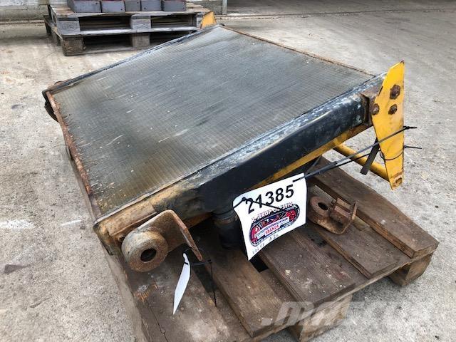  Køler ex. Volvo A20 Motory