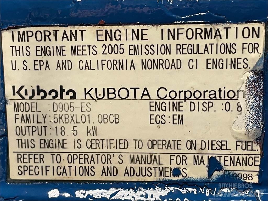 Kubota D905-ES motor Motory