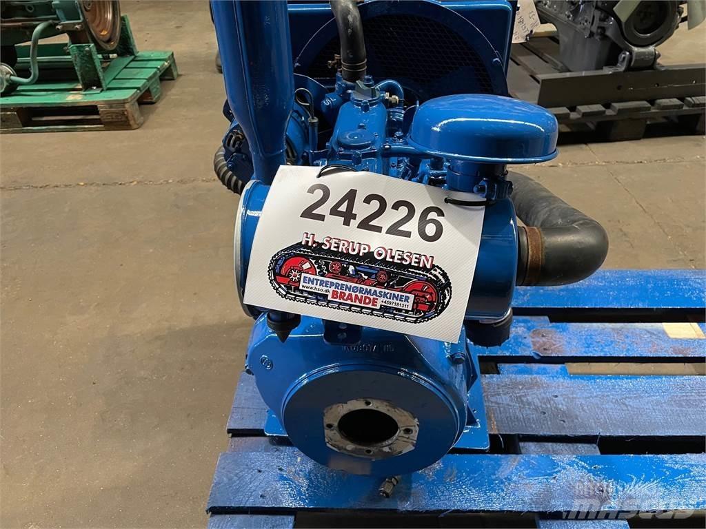 Kubota D905-ES motor Motory