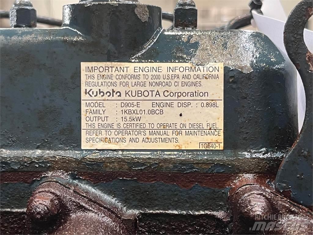 Kubota D905 motor Motory