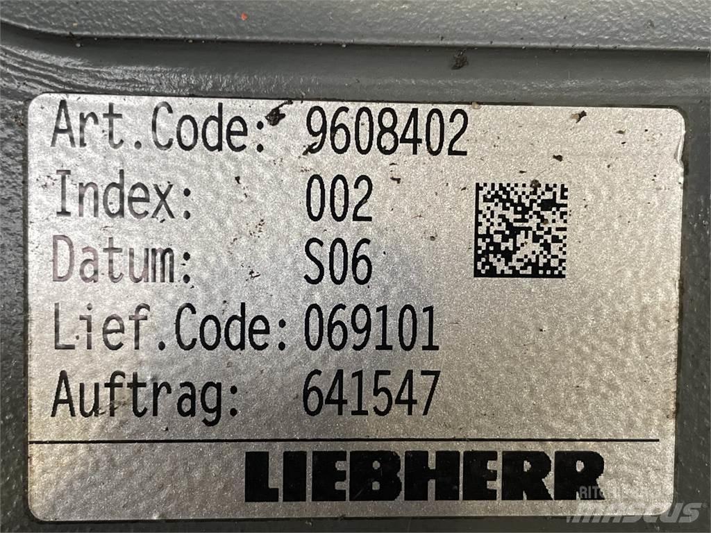Liebherr L542 Link Arm Ostatní komponenty