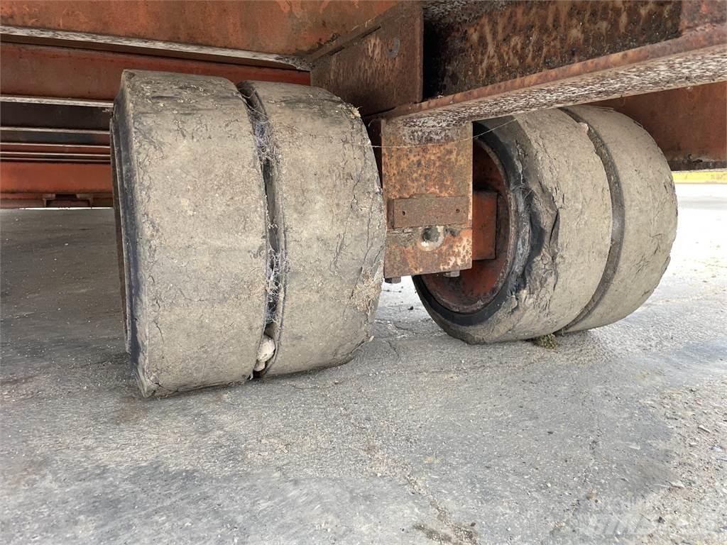 Mafi trailer 20ft - 25 ton Podvalníkové návěsy
