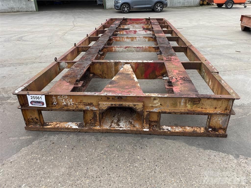 Mafi trailer 20ft - 25 ton Podvalníkové návěsy