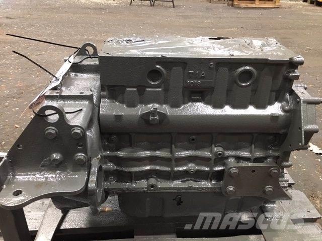  Motorblok ex. Cat 908H Motory