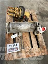 Motoroliekøler ex. Cat 330B Motory