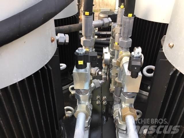 Powerpack - 4 x E-motor Naftové generátory