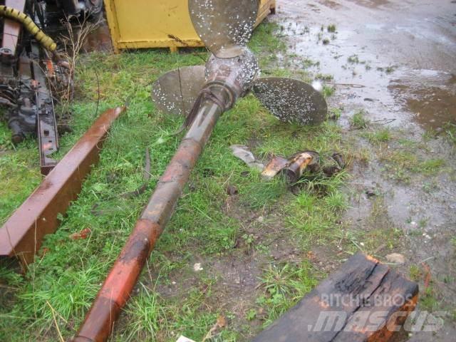  Propel ex. Bonille HM32 Pracovní lodě, bárky a pontony
