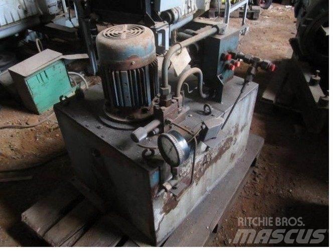 Stenhøj hydr. - 5,5 kw Naftové generátory