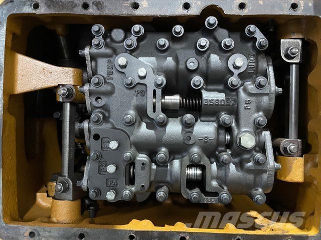  Transmission Cat 3S9864 Převodovka
