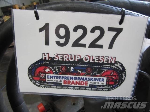 Volvo 230B Krøjegear Stavebnictví - ostatní