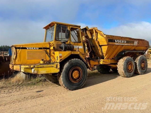 Volvo A25 dumper til ophug Vyklápěcí dempry