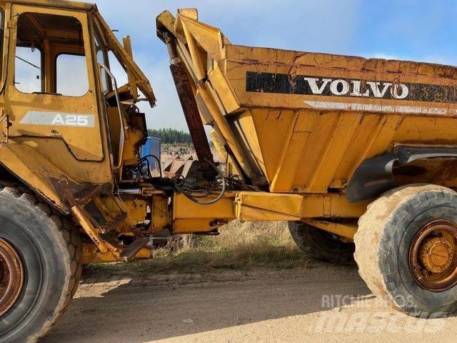 Volvo A25 dumper til ophug Vyklápěcí dempry