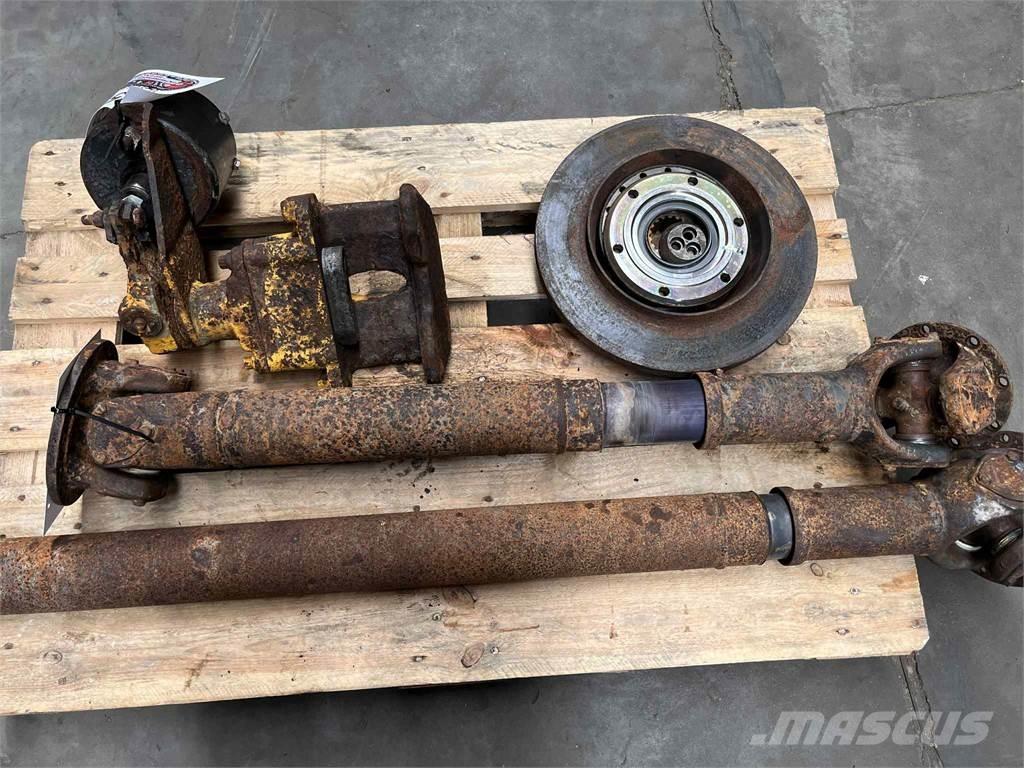 Volvo A25C 6x6 kardan Ostatní komponenty