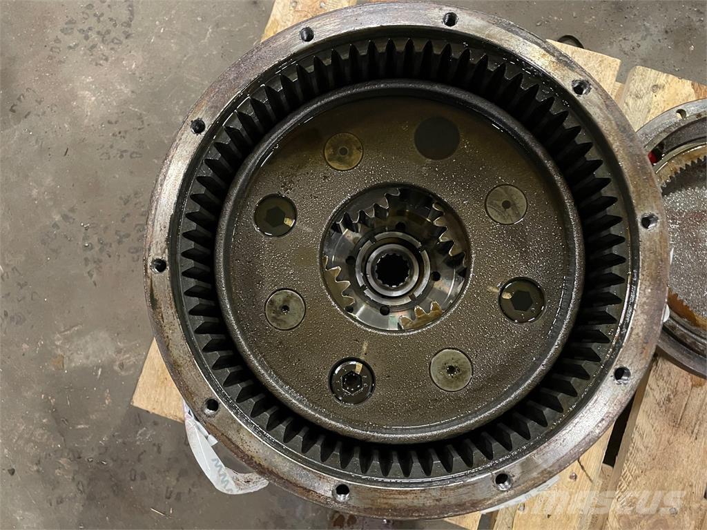 Volvo EC230B Køregear Převodovka