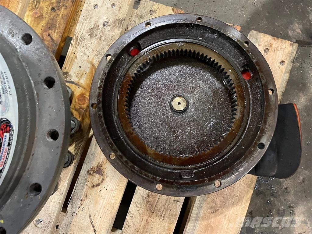 Volvo EC230B Køregear Převodovka