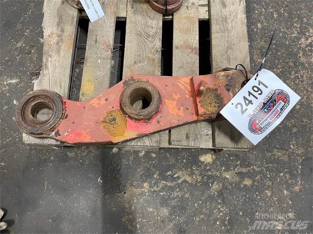 Volvo L120 Link Arm Ostatní komponenty