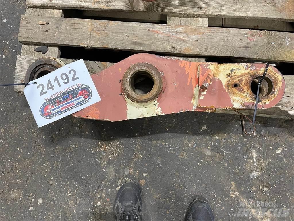 Volvo L120 Link Arm Ostatní komponenty
