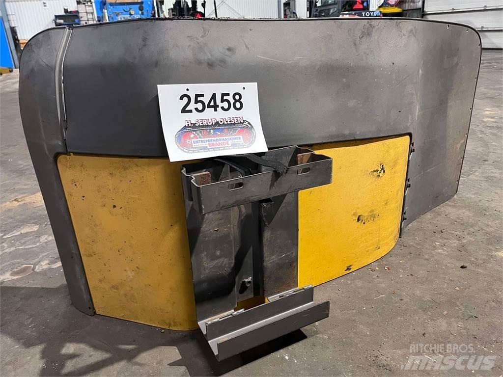 Volvo L120F frontskærm Ostatní komponenty