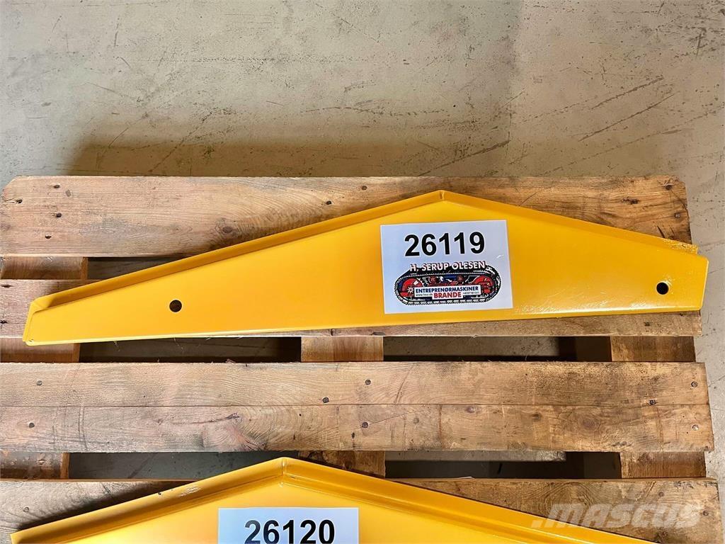 Volvo L120F sideplade Ostatní komponenty
