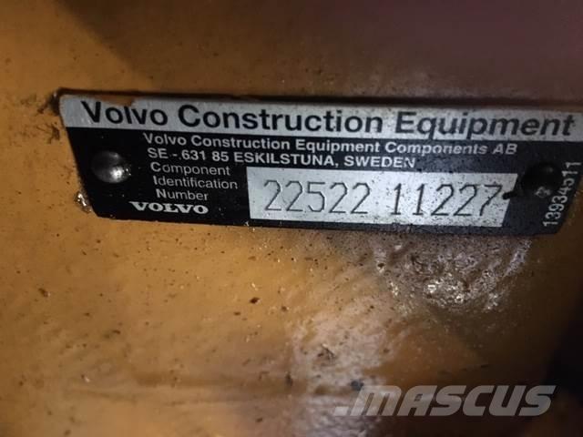 Volvo L180E Transmission Převodovka