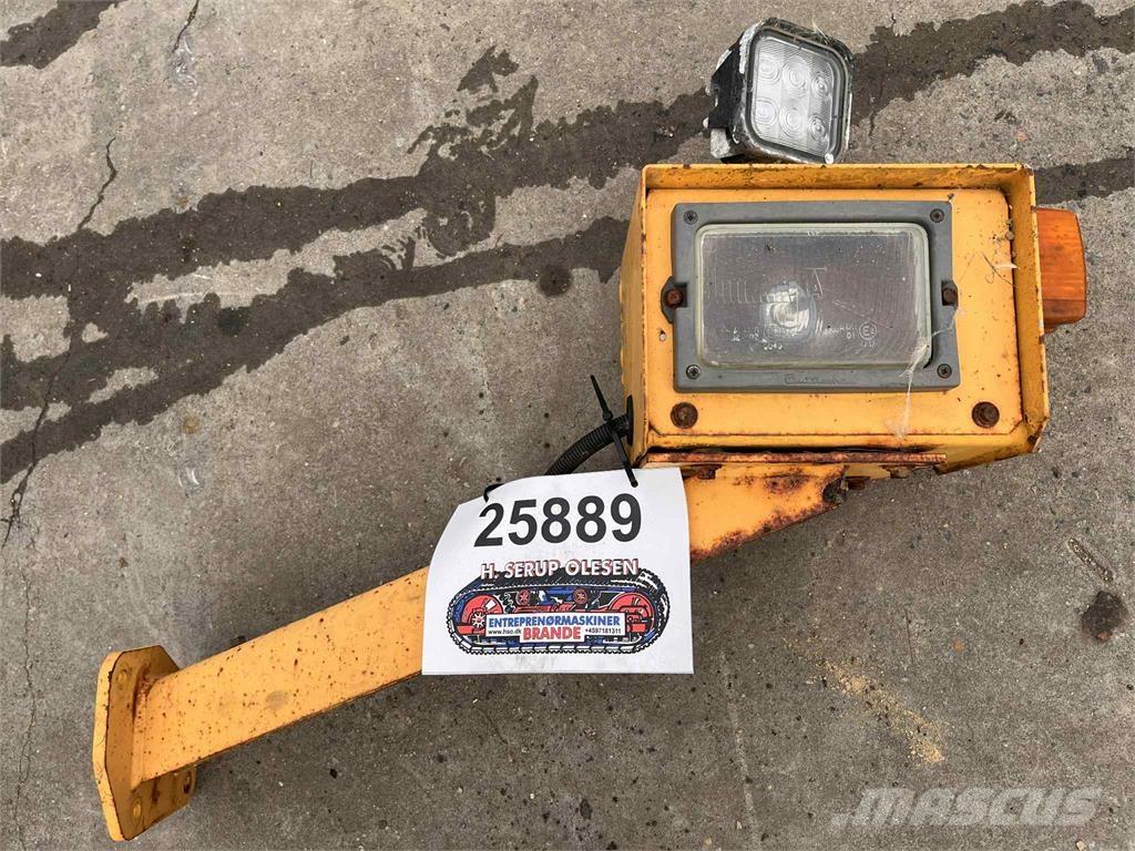 Volvo L220E frontlygte Elektronika