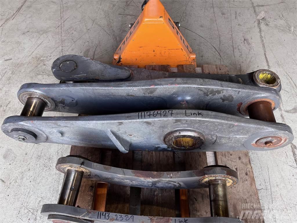 Volvo L60H Link Arm Ostatní komponenty