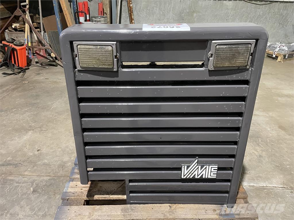 Volvo L70B kølerhjelm Ostatní komponenty