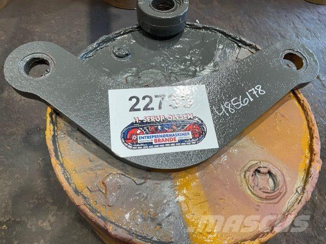 Volvo L90B Link Ostatní komponenty