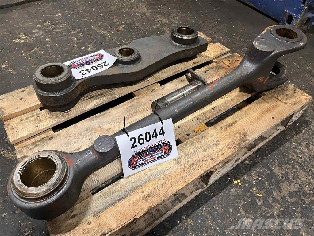 Volvo L90C link Ostatní komponenty