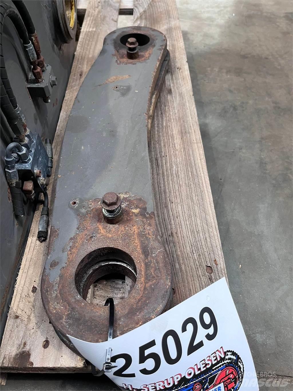 Volvo L90E Link Arm Ostatní komponenty