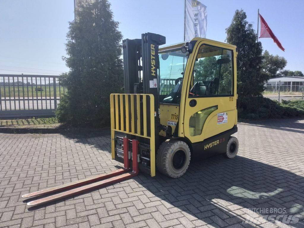 Hyster J2.5XN Akumulátorové vozíky