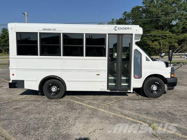  Endera 4 Další autobusy