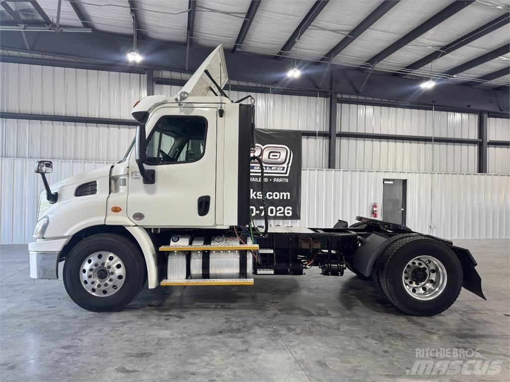 Freightliner CA113 Tahače
