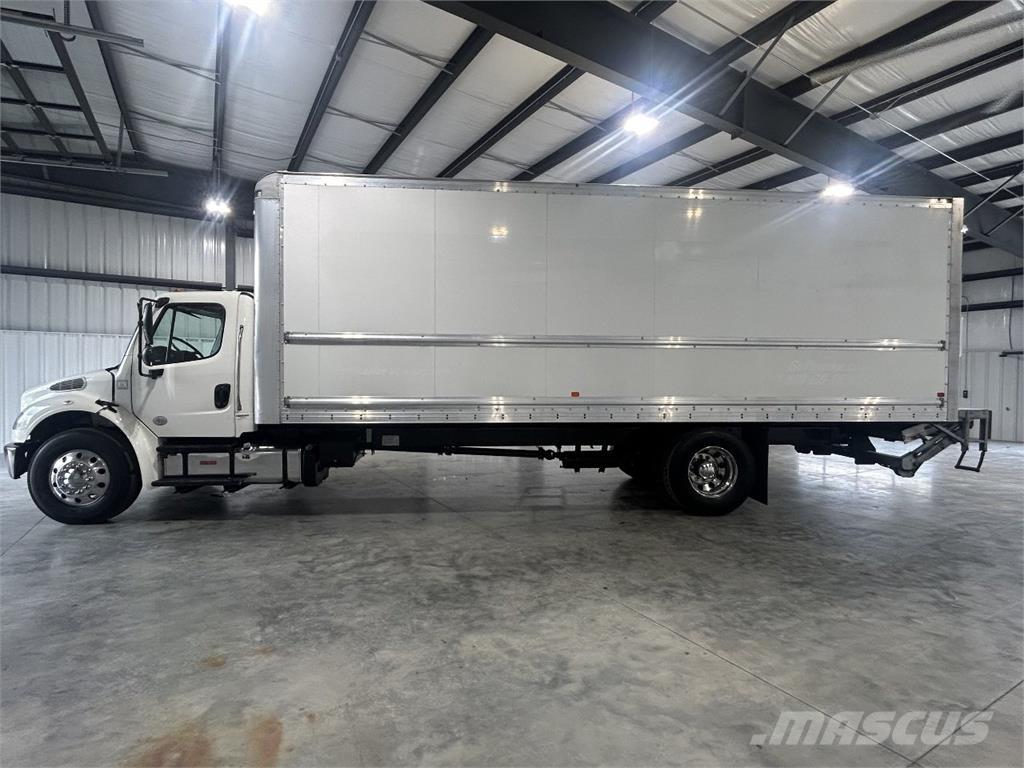 Freightliner M2 Skříňová nástavba