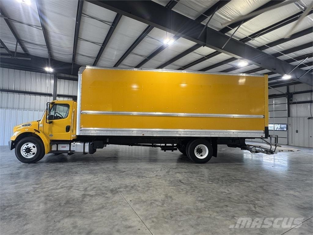 Freightliner M2 Skříňová nástavba