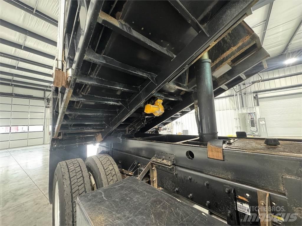 Kenworth T300 Sklápěče