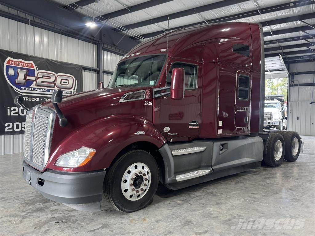 Kenworth T680 Tahače