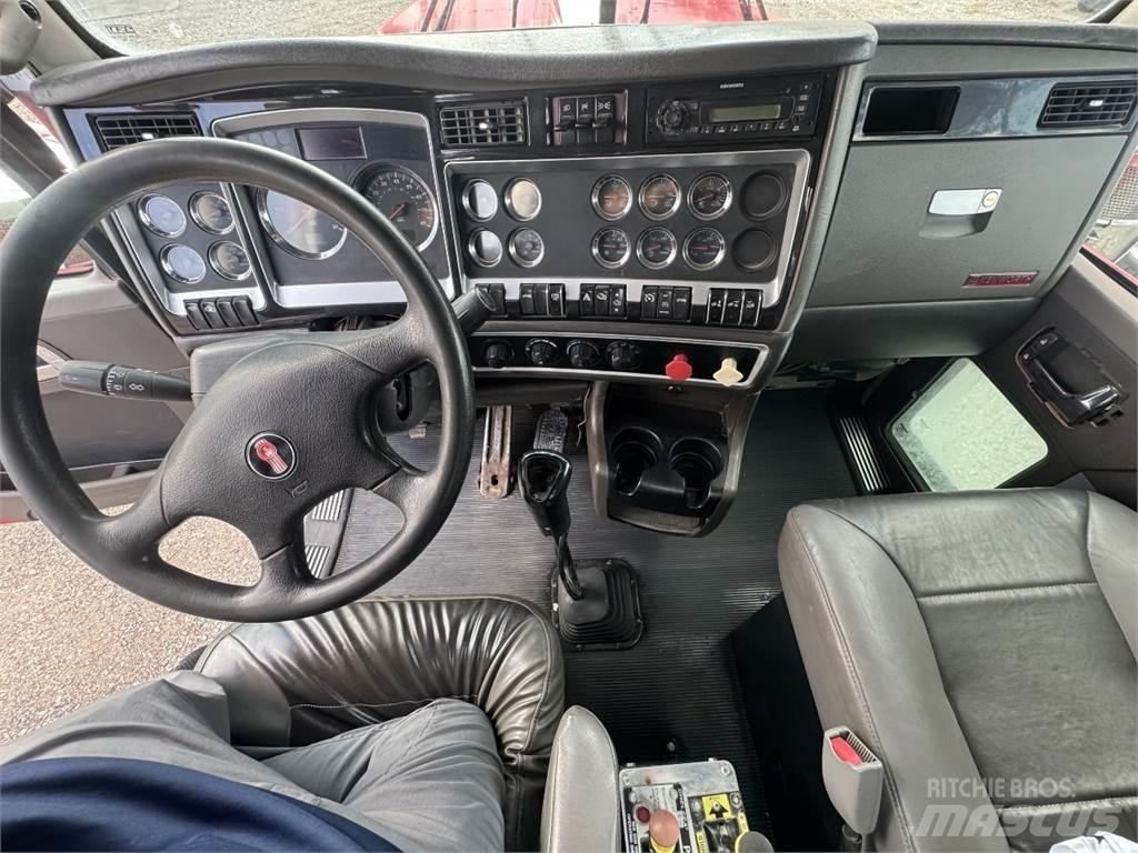 Kenworth W900L Tahače