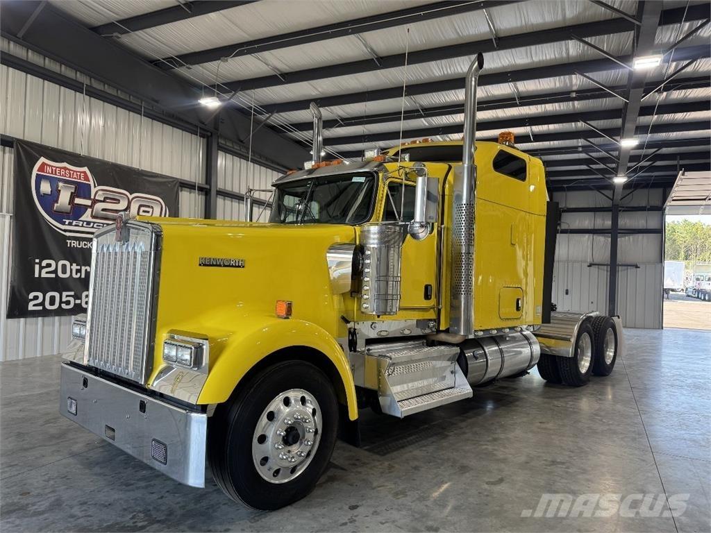 Kenworth W900L Tahače