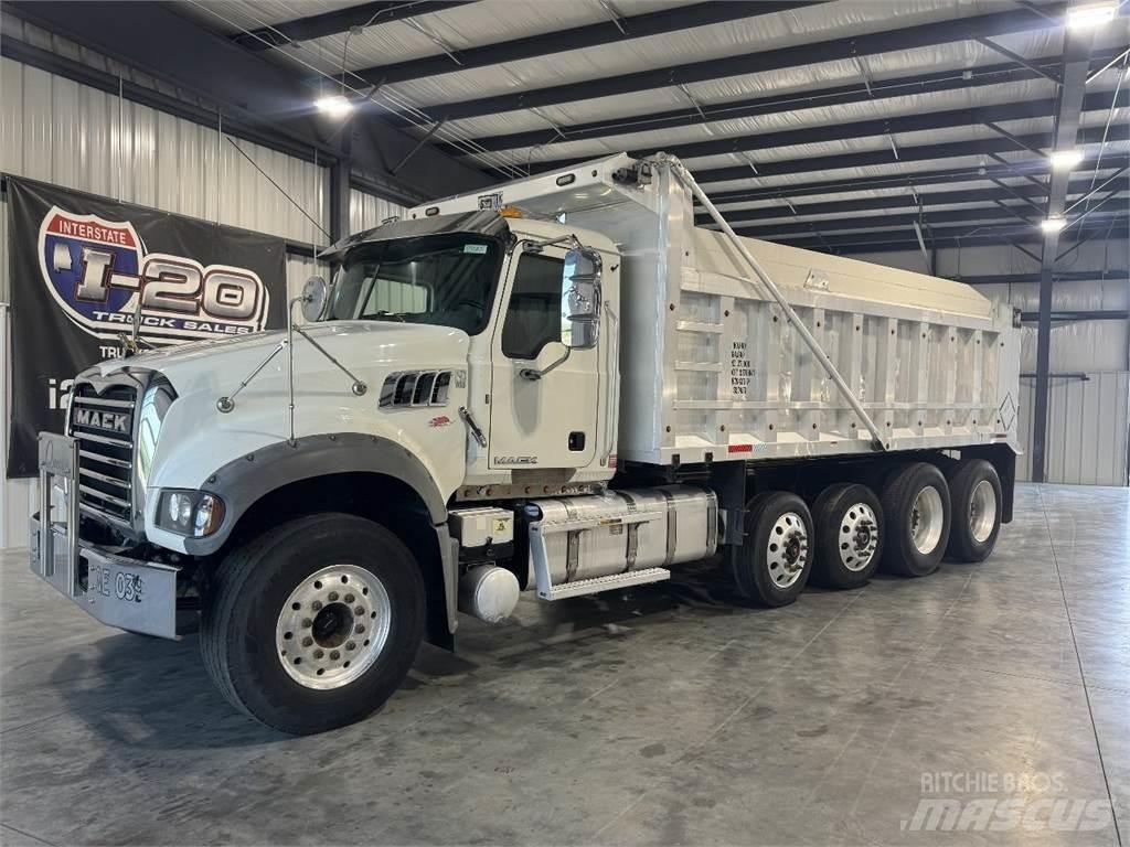 Mack GU713 Sklápěče