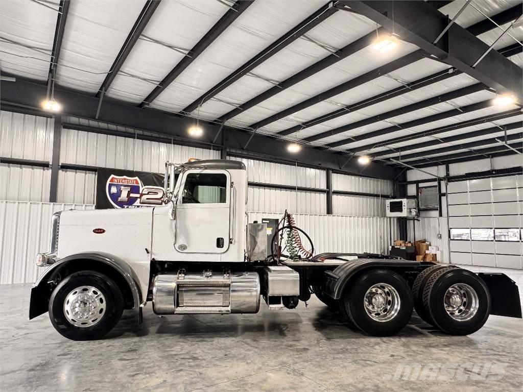 Peterbilt 389 Tahače