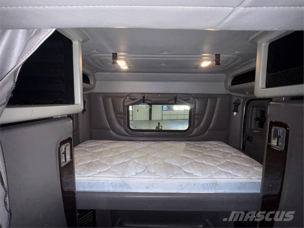 Peterbilt 389 Tahače