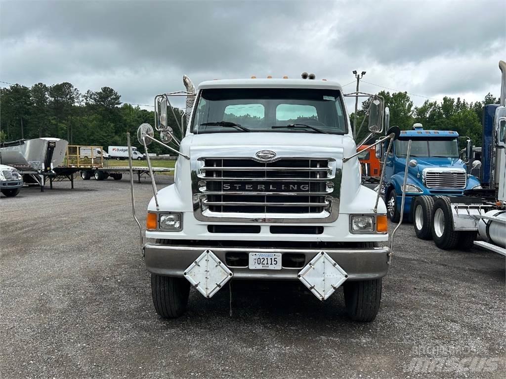 Sterling L7500 Valníky/Sklápěcí bočnice