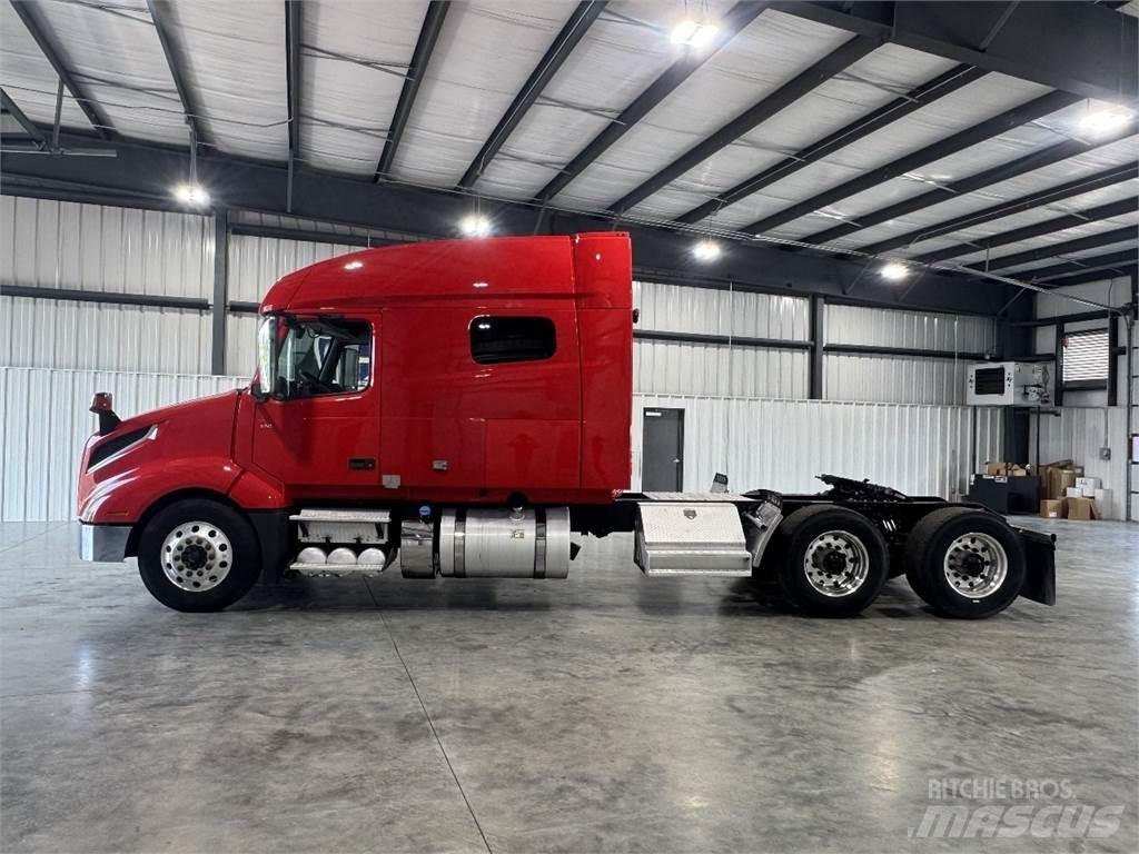 Volvo VNL740 Tahače