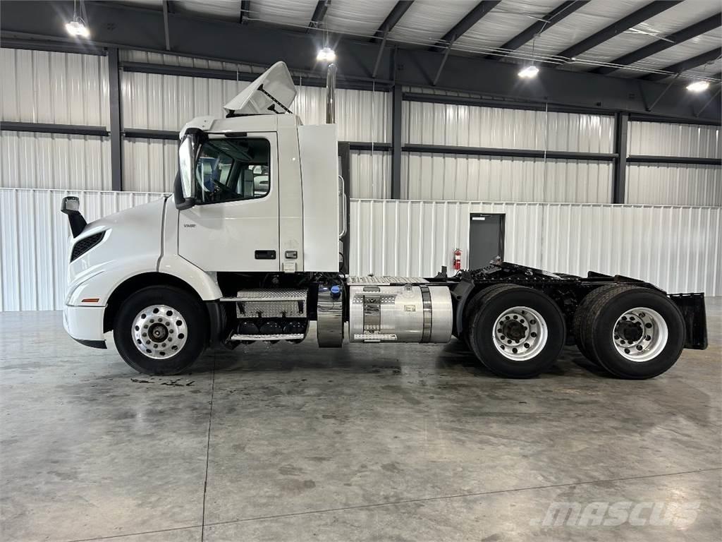 Volvo VNR64T300 Tahače